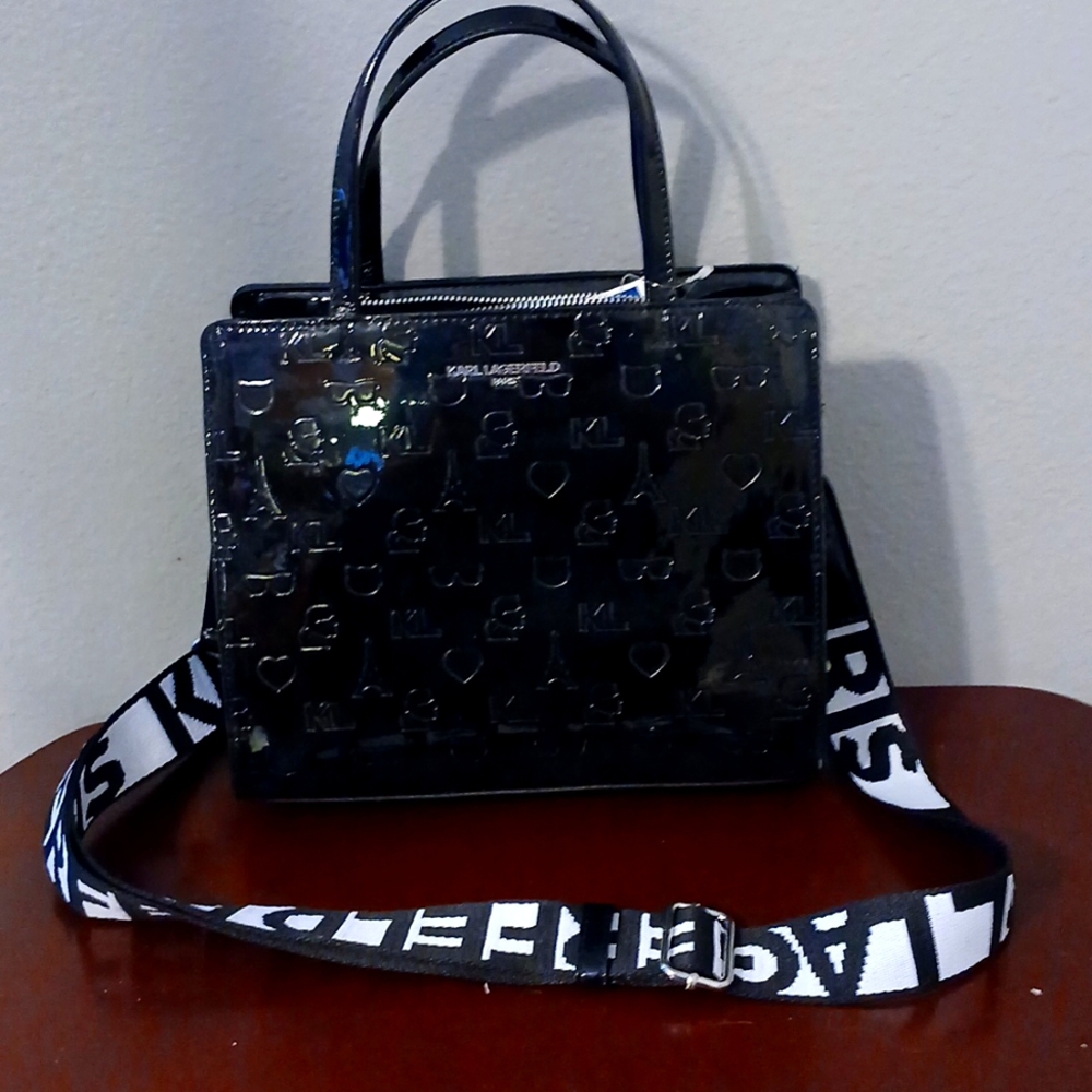 KARL LAGERFELD PARIS Women's Handbags